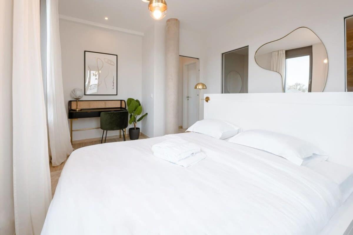 Elegance In Historic Ville-haute Apartamento Luxemburgo